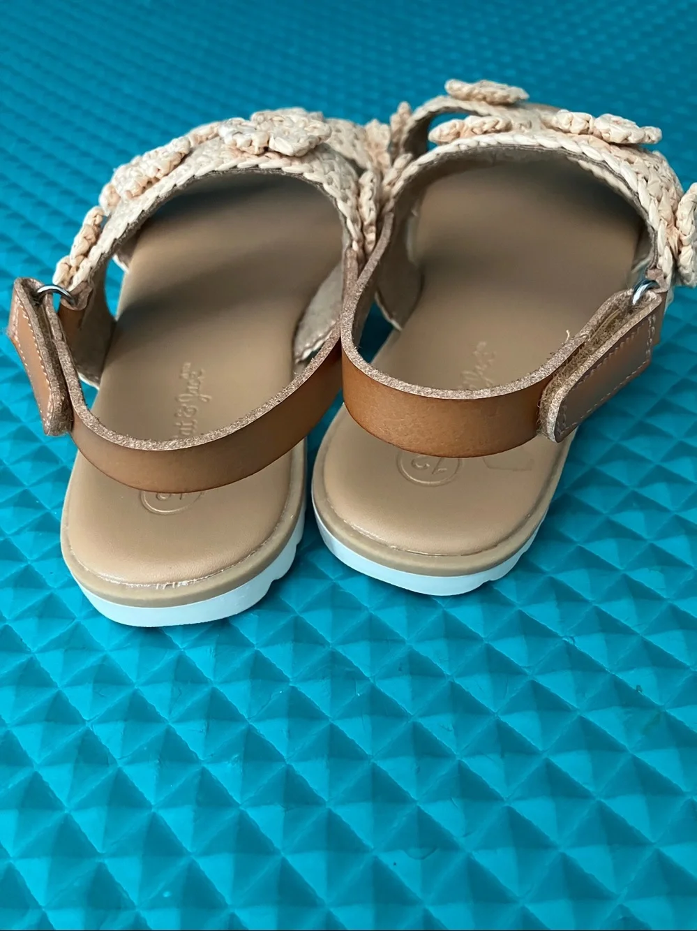 NEW CAT & JACK Toddler Girls Denitra Raffia Sandals | 12